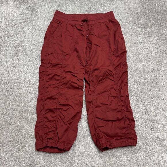 The North Face Aphrodite 2.0 Capri Pants Womens Medium Red Ruched Outdoor Hiking - Picture 1 of 15